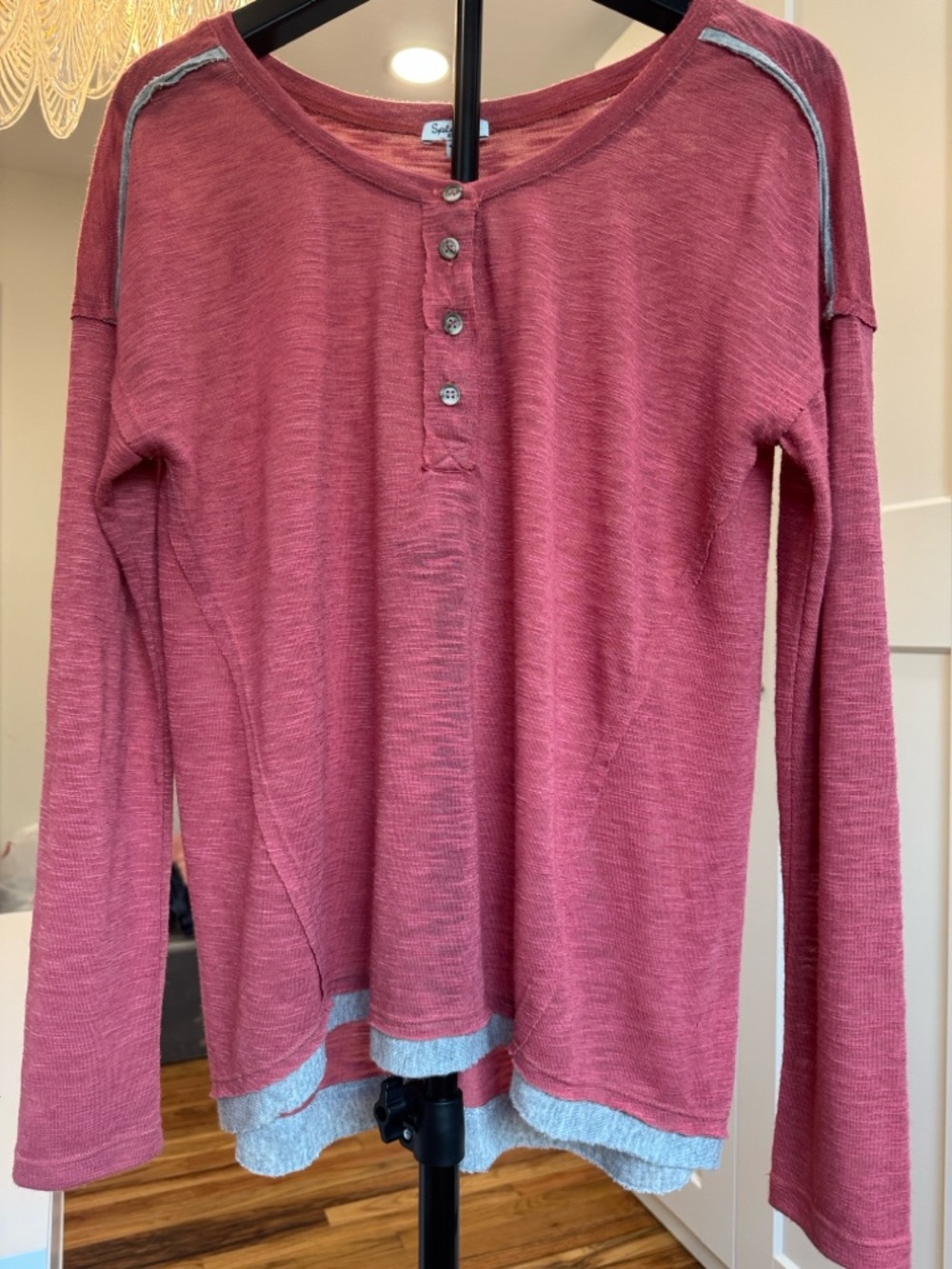 Splendid Women's Light Weight Coral Burn Out Long-Sleeve Henley Top Size S